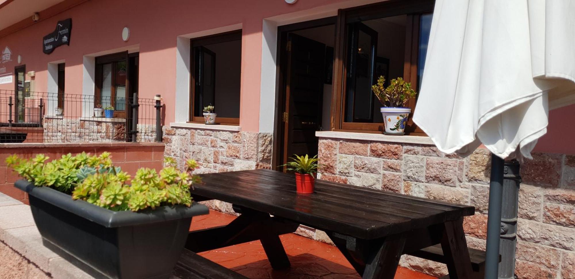 Apartamentos Fermin Кангас-де-Оніс Екстер'єр фото